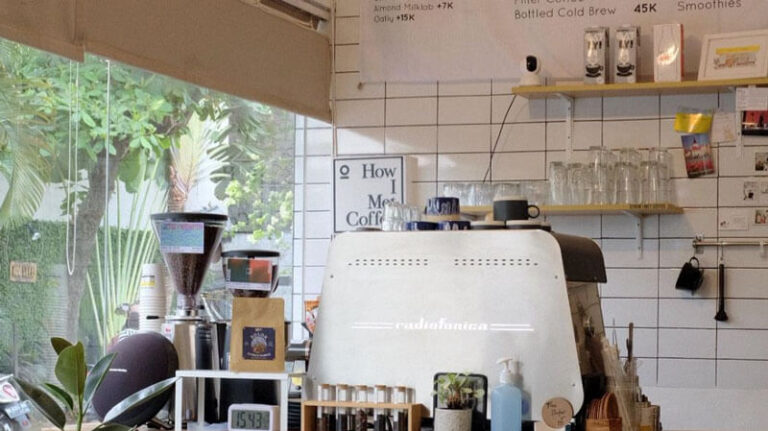 5 Coffee Shops in Seminyak with the Best Coffee and Cozy Vibes